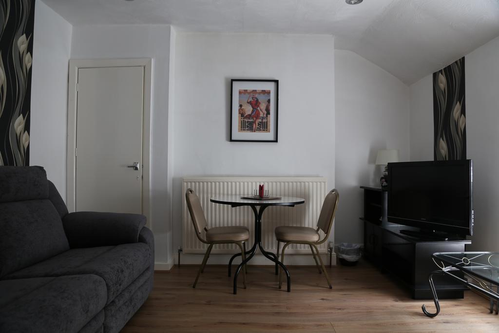 La Suisse Serviced Apartments Manchester Esterno foto