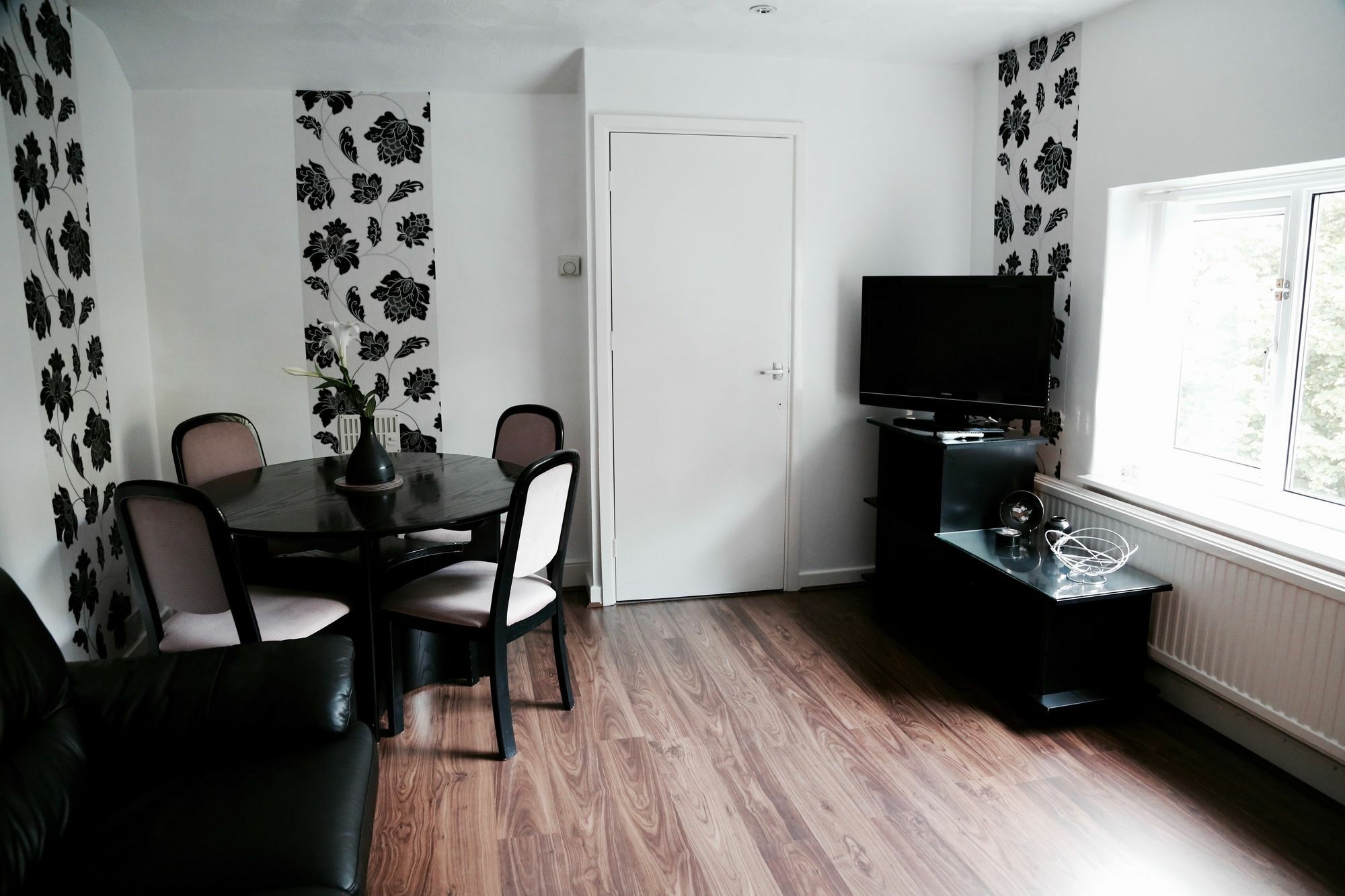 La Suisse Serviced Apartments Manchester Esterno foto